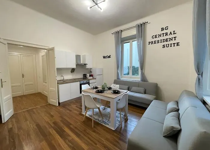 Bg President Con Parcheggio - Vista Citta Alta